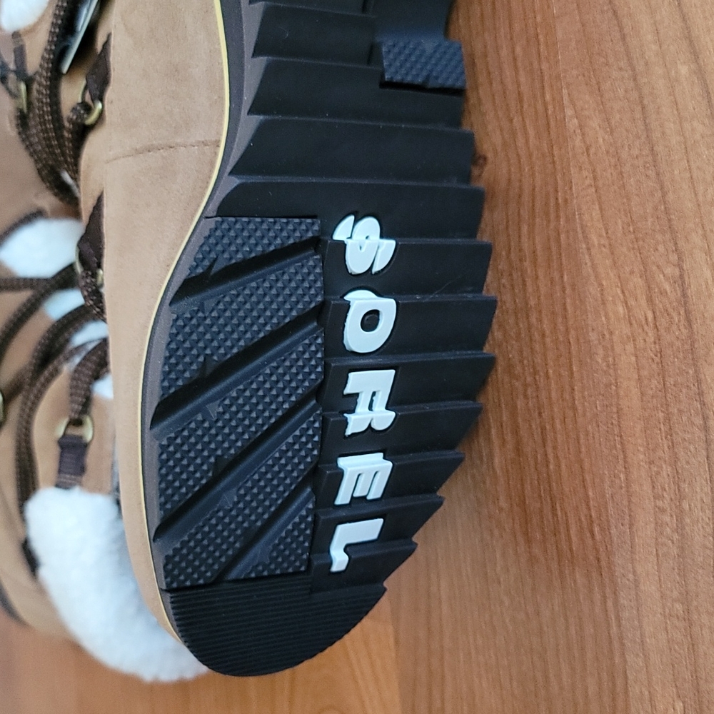 SOREL Harlow™ Waterproof Faux Shearling Lined Leather Chelsea Bootie Size 5.5 - Picture 7 of 11